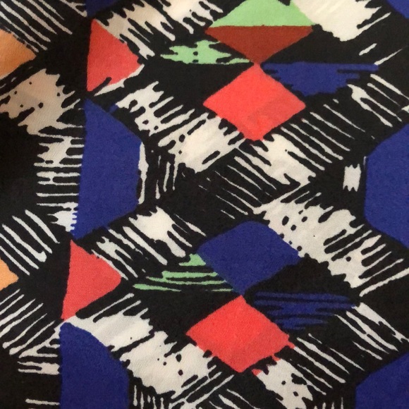 Multi-colored Crop top - Picture 2 of 3